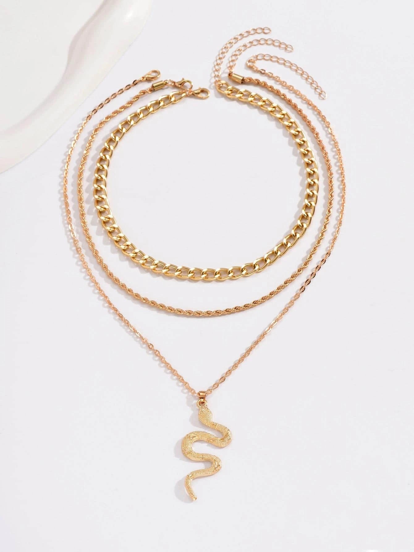 Women's Ornament Retro Trend Snake Element Accessories Necklaces