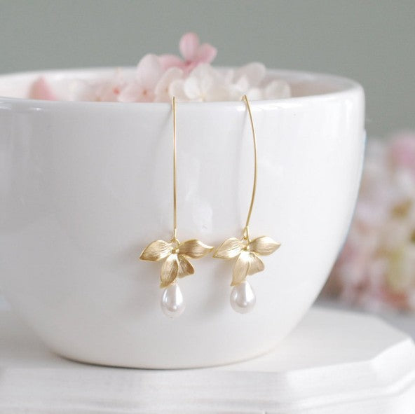 Leaves Water Drop Pearl Simple Artsy Earrings
