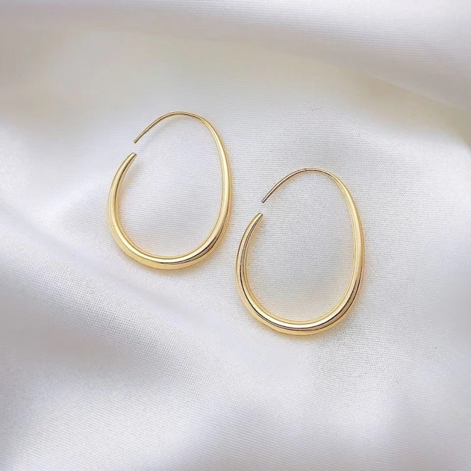 Personality Retro Style Temperament Simple Cold Hoop Ear Earrings