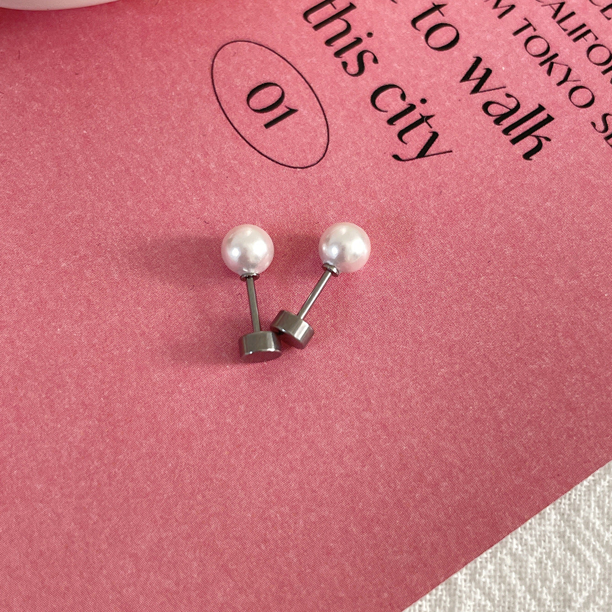 Women's Pearl Light Luxury High-grade Medical Titanium Earrings