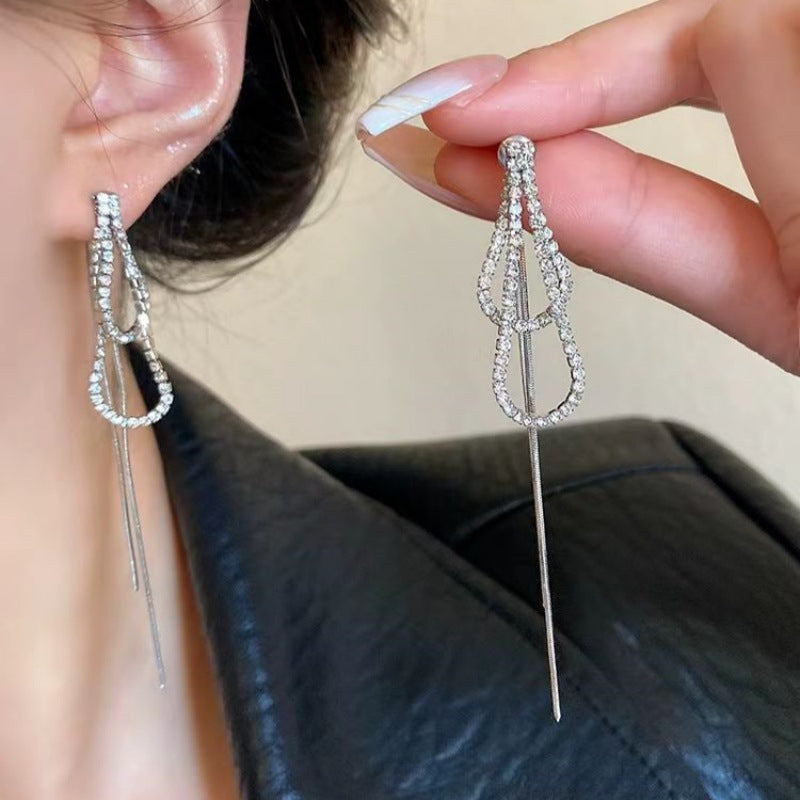 Temperament Sier Series Long Fringe Fashionable Classy Ear Earrings