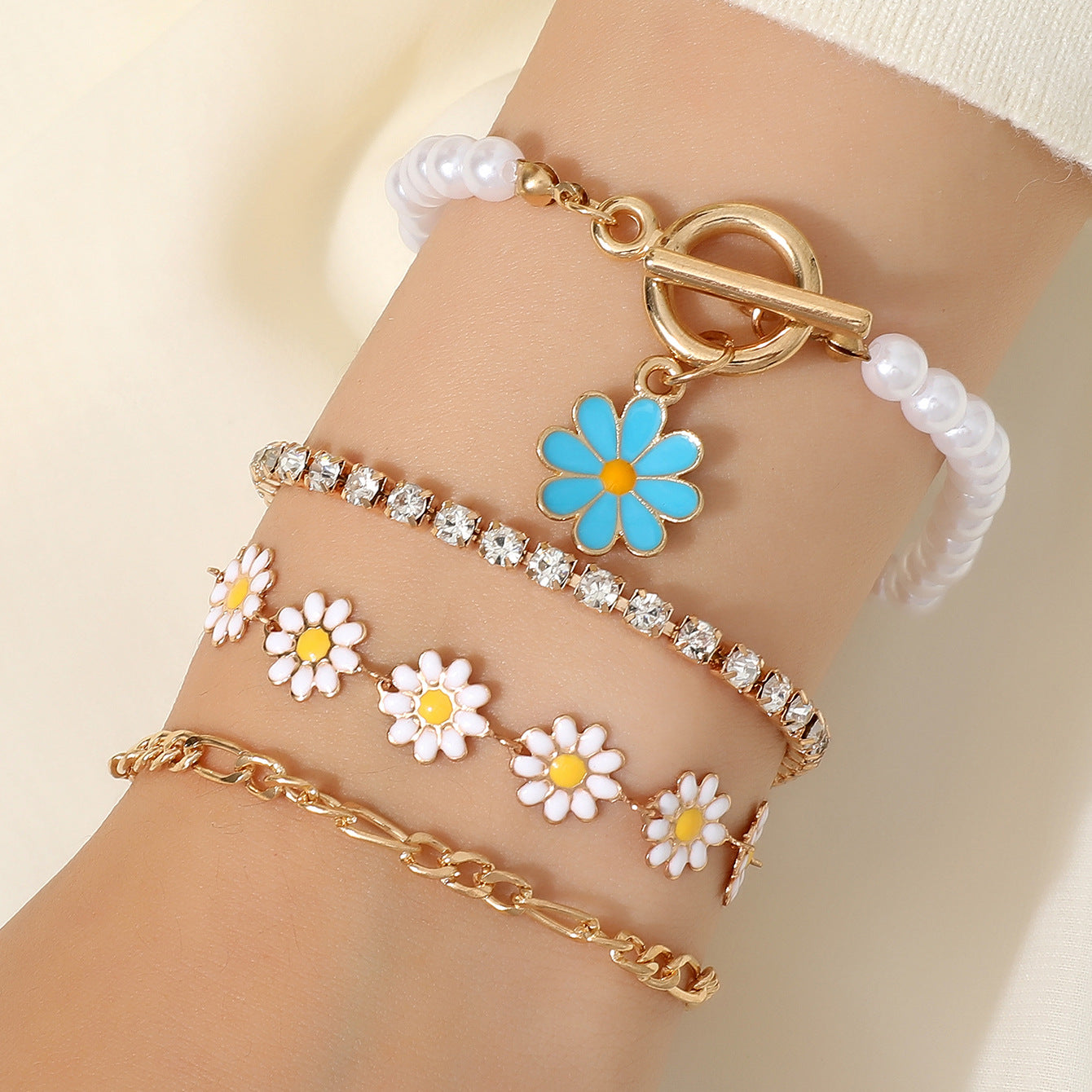 Vacation Bohemian Style Sunflower Small Golden Bracelets